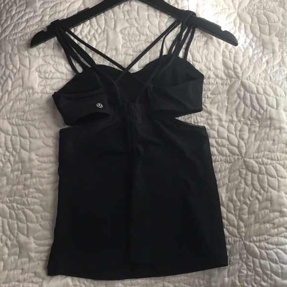 Lululemon Exquisite Tank built in bra black - Picture 5 of 16